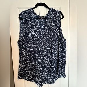 NYDJ Navy Patterned Sleeveless Blouse, Button Front “Sugarloaf” Print